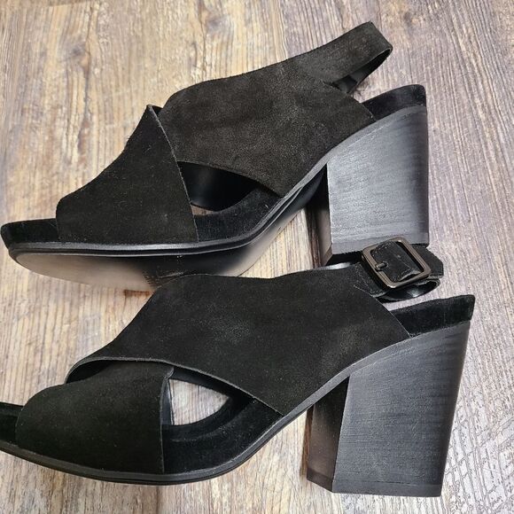 Vaneli Black Suede Thick Strappy Heeled Sandals - Picture 6 of 10